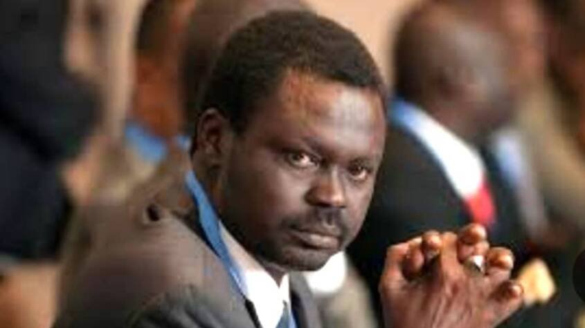 مناوي: نعمل على توحيد الجهود لإنقاذ الفاشر وتحرير كردفان ودارفور