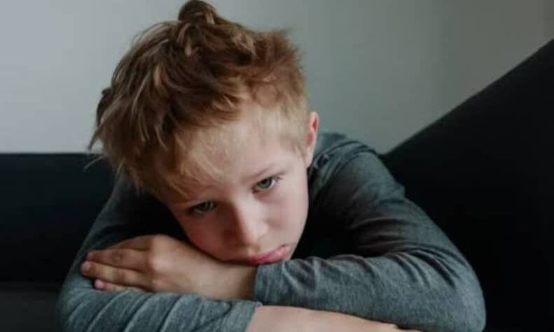 توقف خدمات الصحة النفسية للأطفال وازدياد حالات الإصابات بالأمراض النفسية والعصبية ، واقع مرير وحلول مستعصية