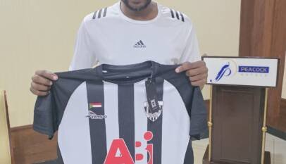 الأهلي بالأبيض والأسود والنجم الساحلي بالاحمر الكامل عند الساعة الثالثة عصر اليوم السبت بتنزانيا